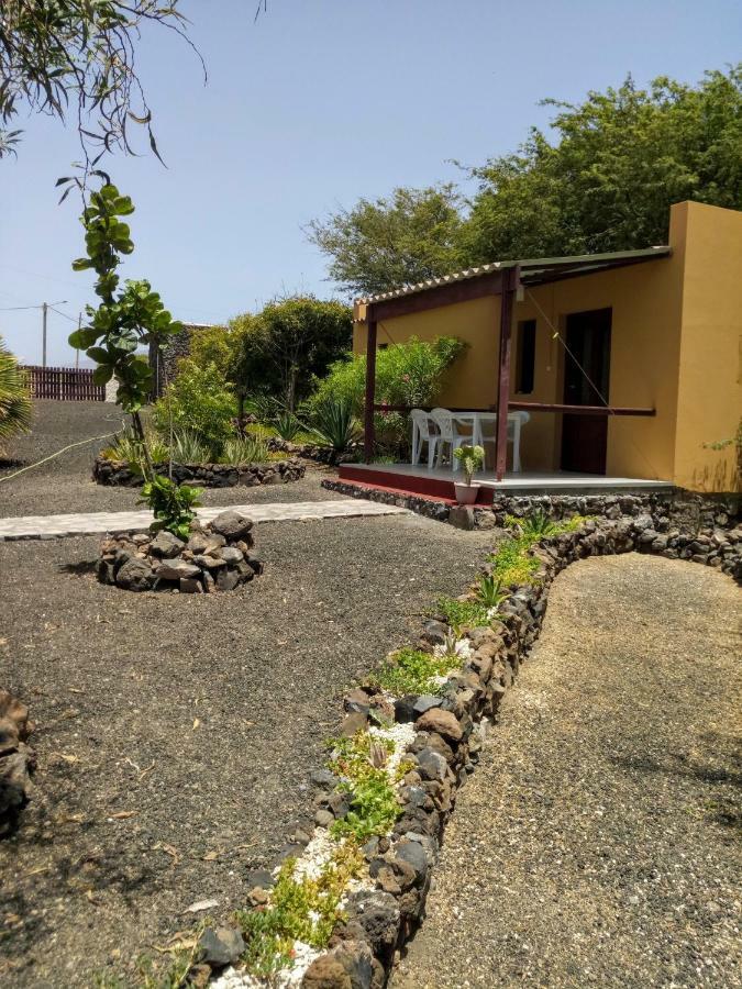 Coin De Paradis,Pavillon Doucimar Porto Novo Exteriör bild
